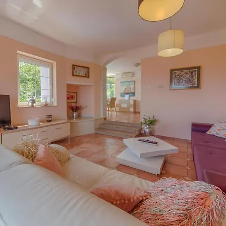 Melanie - Opric Hills Opatija