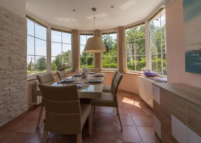 Apartment Melanie - Opric Hills *
